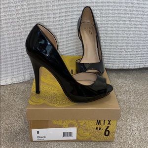 MIX NO. 6 Black Patent Leather Heel
